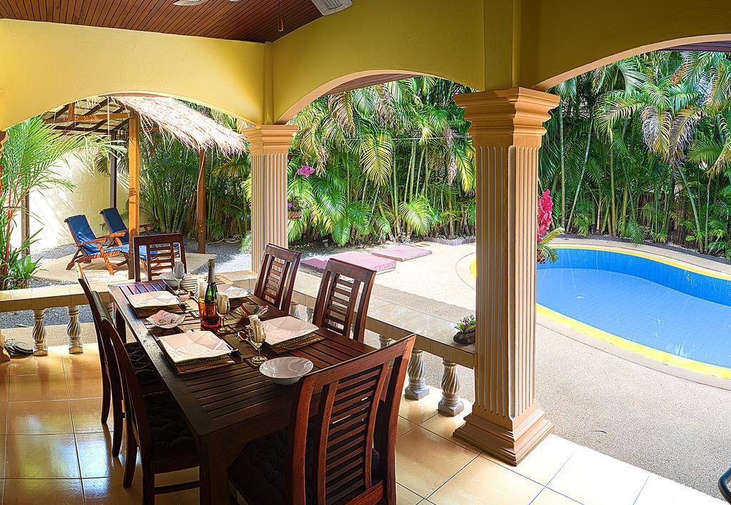 Coconut Paradise Villas Rawai Exterior foto